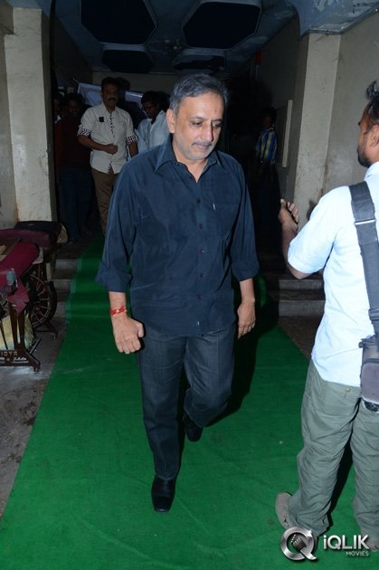 Beeruva-Movie-Team-at-Sandhya-Theatre